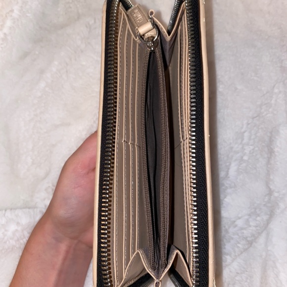 calvin klein wallet - Picture 5 of 5